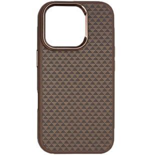 Противоударный чехол на iPhone 16 Pro Kevlar design soft with MagSafe Золотой